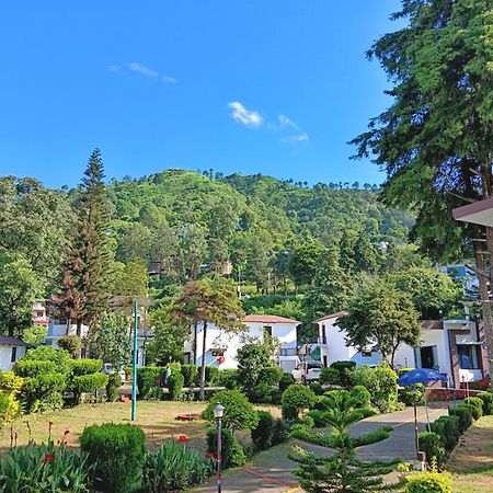 Shikha Resort Ewentbliz Bhīm Tāl Buitenkant foto